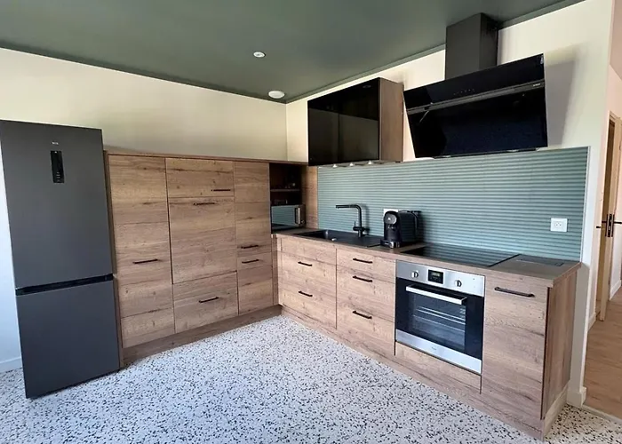 3 Avec Jardin Et Garage Langogne